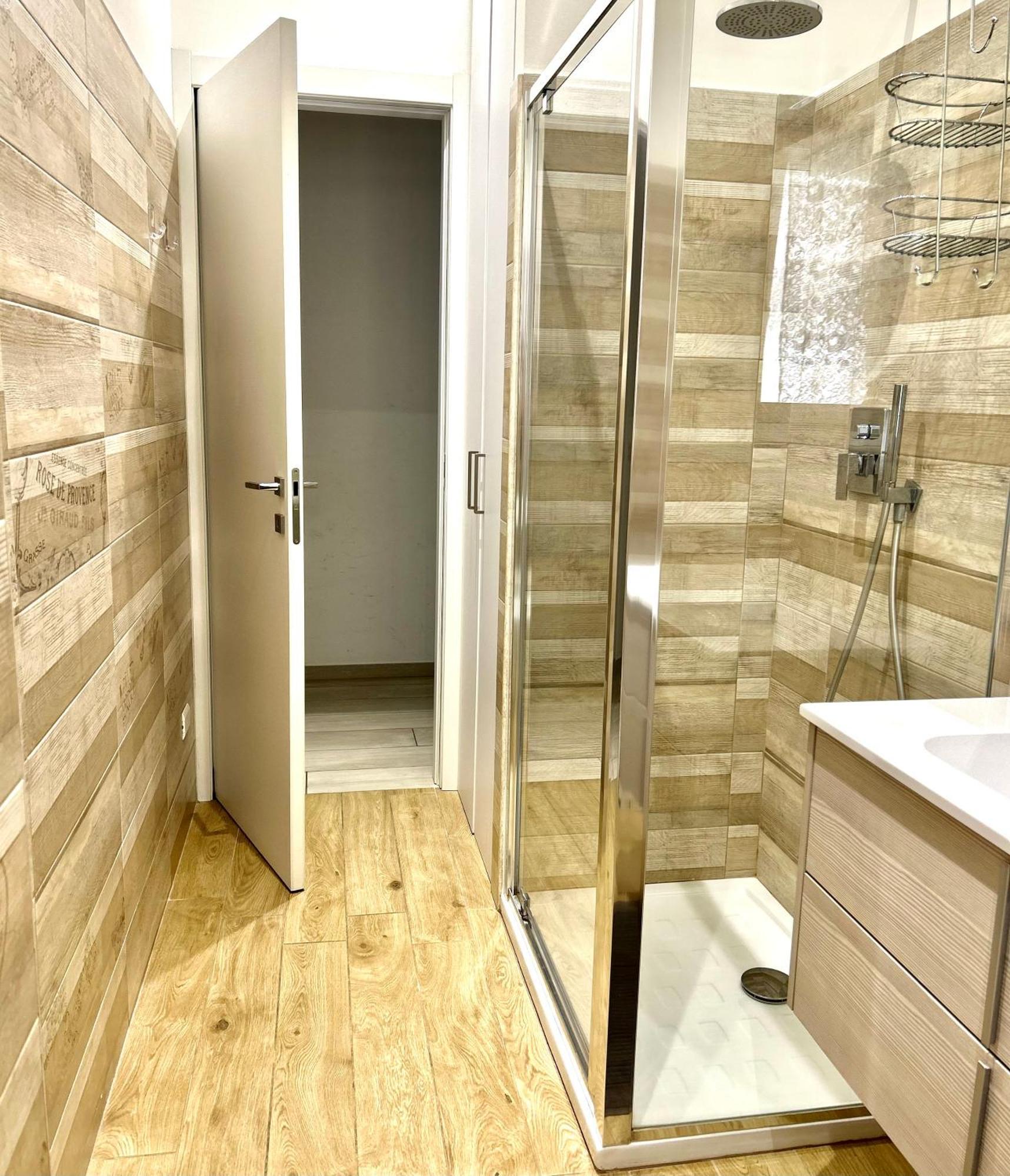 Lovely 2 Room Apartment With Small Garden Milano Dış mekan fotoğraf